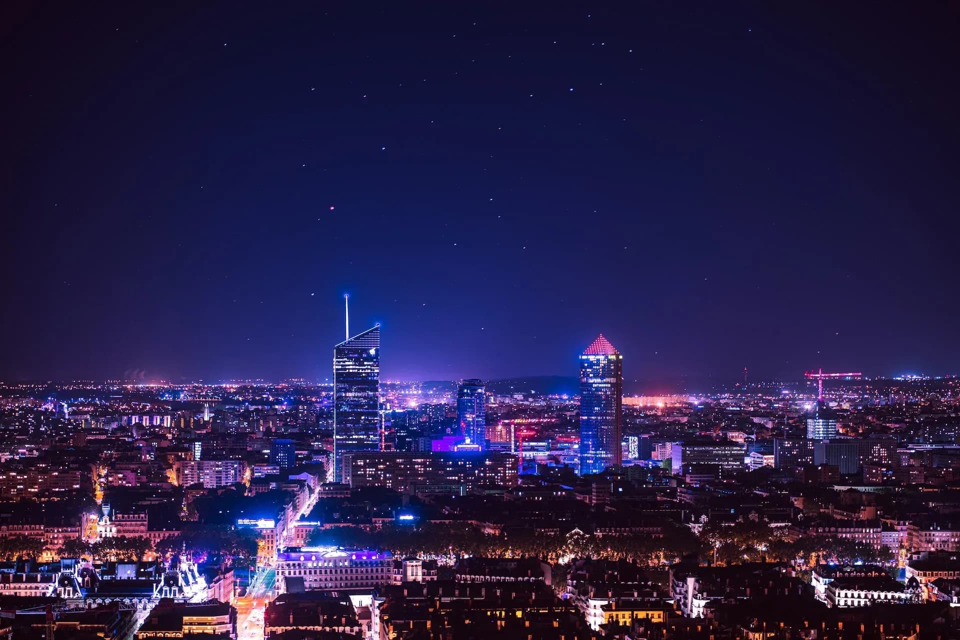 Lyon Nightlife Guide.webp (source: nightlifepartyguide.com)