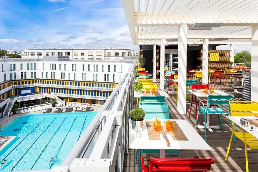 Molitor Rooftop (source: toitoimontoit.fr)