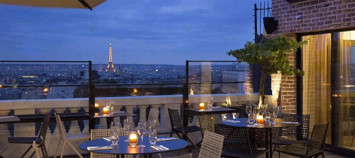 Terrass Hotel (source: doitinparis.com)