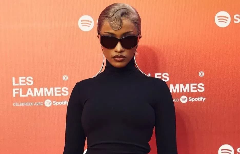 Shay X Les Flammes (source: x.com/Tripin_off)