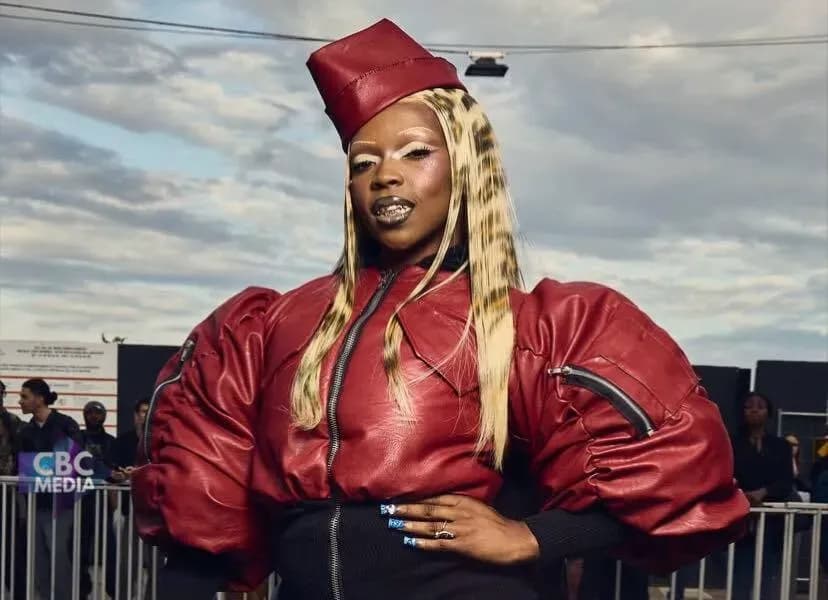 Theodora X Les Flammes